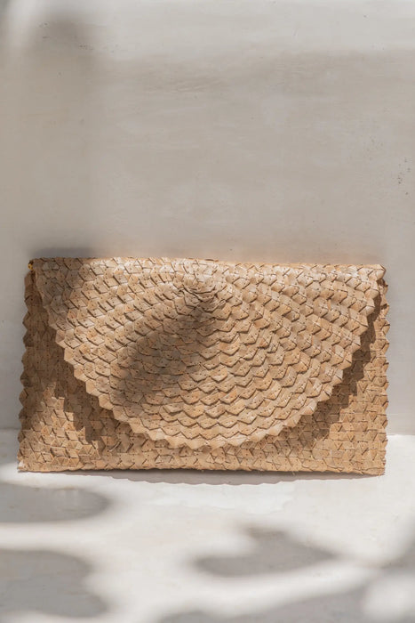 Rattan Clutch